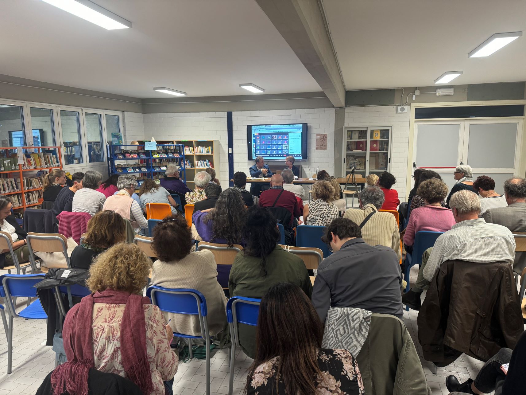 Costruire comunità  inclusive attraverso le contro-narrazioni